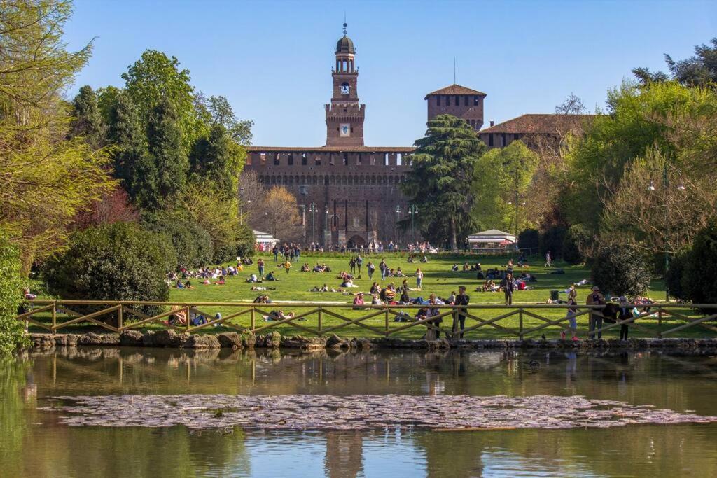 Stile E Design A Parco Sempione * Milano